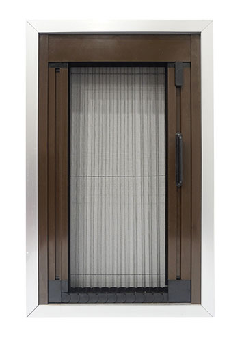 Trackless Pleated Flyscreen Formosa Screens